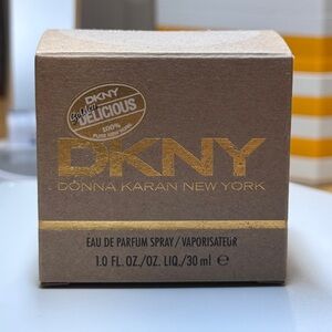 DKNY Golden Delicious Perfume